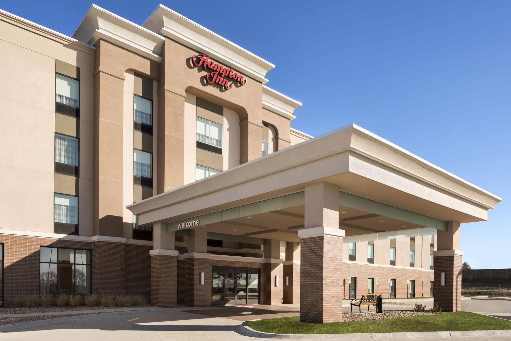 Hampton Inn Lincoln Airport, Ne מראה חיצוני תמונה
